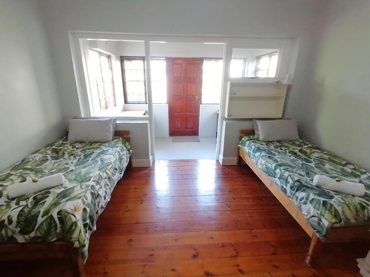 Restful Tree House In Little Mowbray Kaapstad